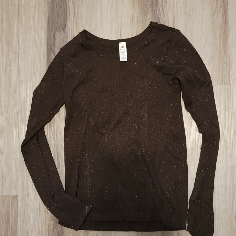 90° M THUMB HOLES ACTIVE STRECH TOP W SPARKLES